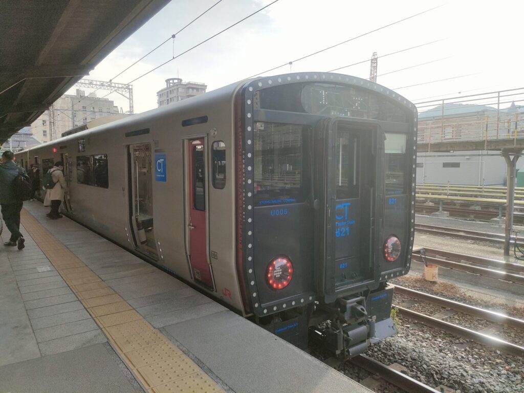 門司港へ向かう電車